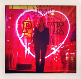 365 days — Laziz Hamani